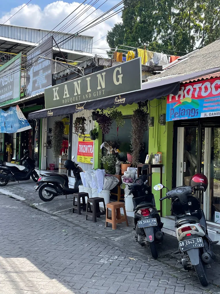 toko bunga kaning dekat UGM