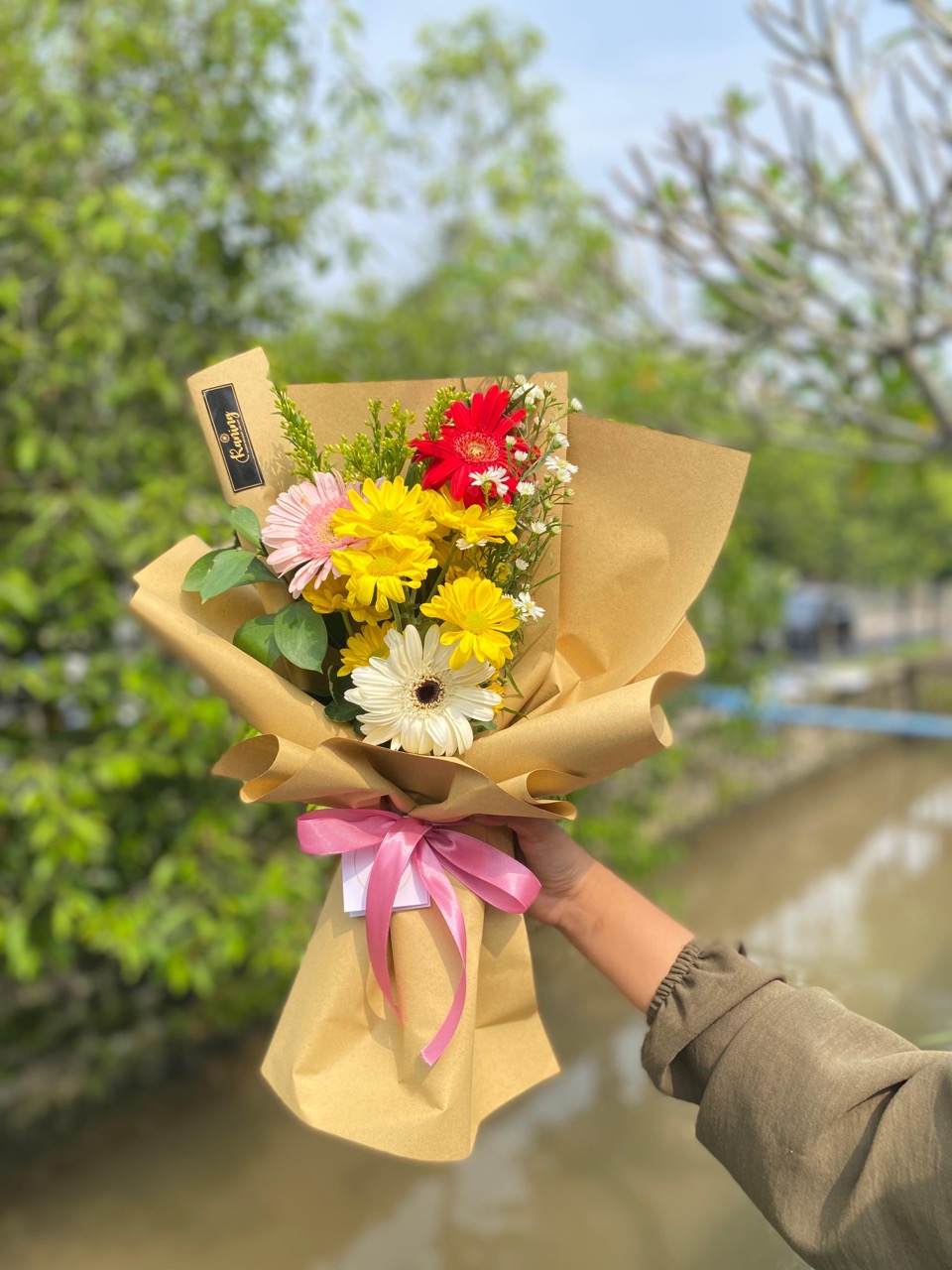 Buket Bunga Fresh Flower Medium BUK-HRTC1