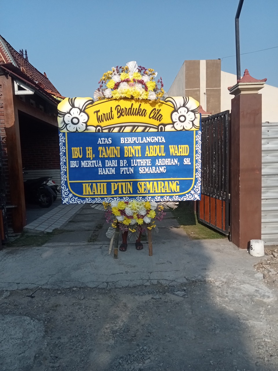 Karangan bunga KAR-AXXSB