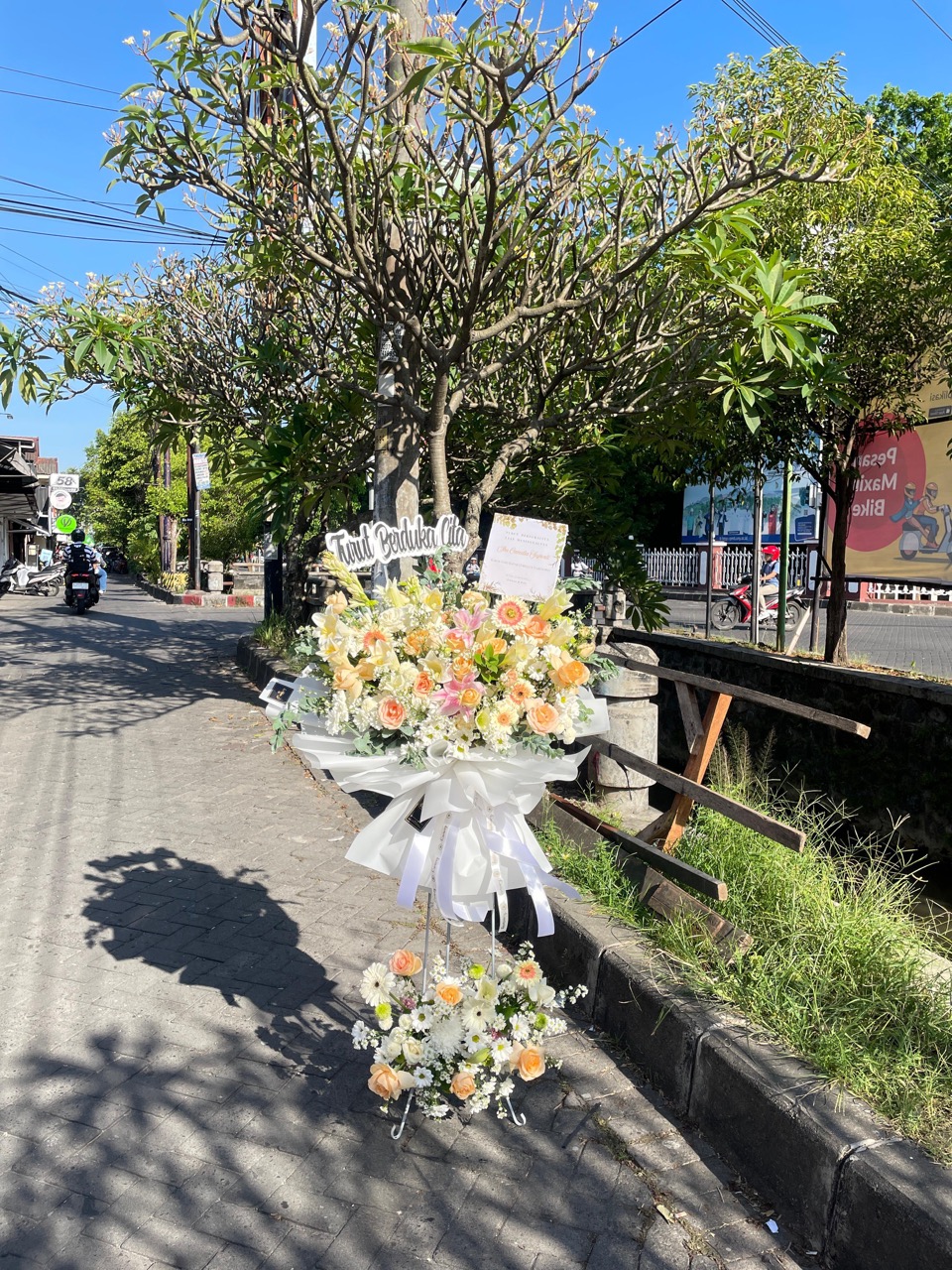 Standing Flowers STA-S0ZKC