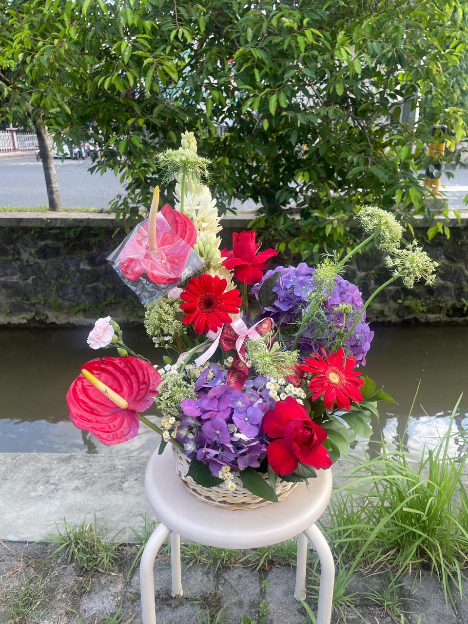 Keranjang bunga KER-ICK9E – Katalog hari ibu